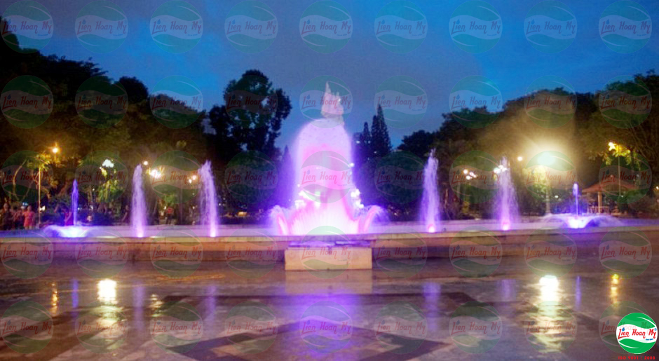 Phun nước nghệ thuật Công viên Lê Văn Tám Hồ Chí Minh